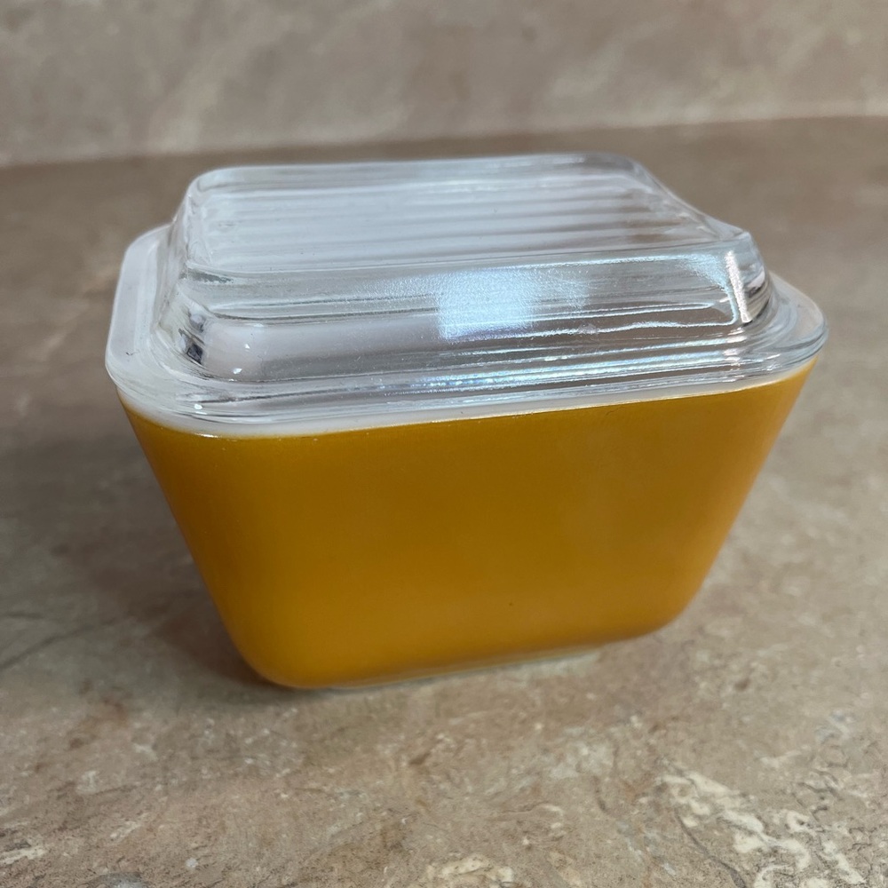 Vintage Pyrex Old Orchard Refrigerator Dish